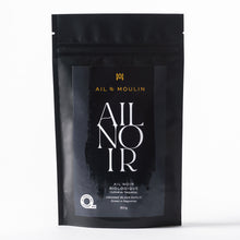 Load image into Gallery viewer, Ail noir biologique du Québec par Ail du Moulin